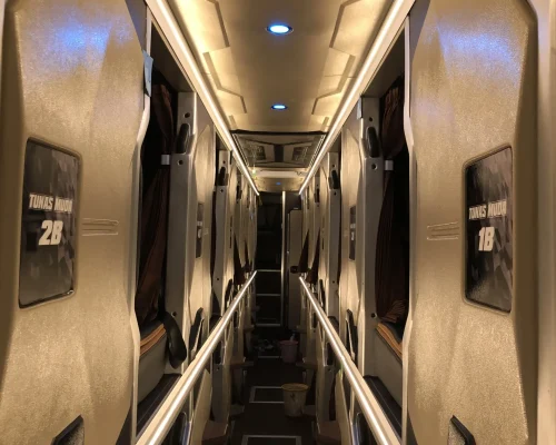 Interior Sleeper Class (1)